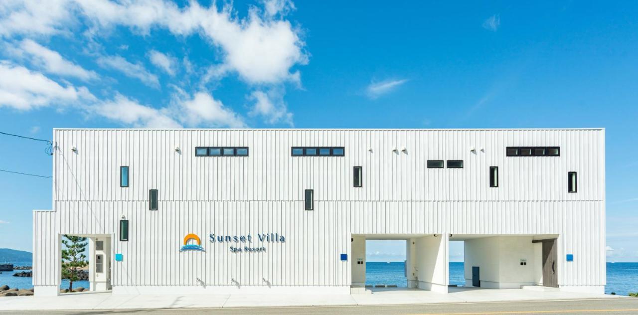 פוקואי Sunset & Villa Spa Resort מראה חיצוני תמונה